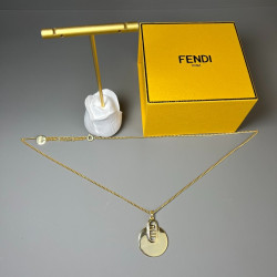 Fendi necklace, necklace decorated with Round Pendant and Fendi o'lock pattern, gold brass 18K material