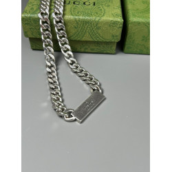 classic Gucci necklace is made of blue-green enamel 00355