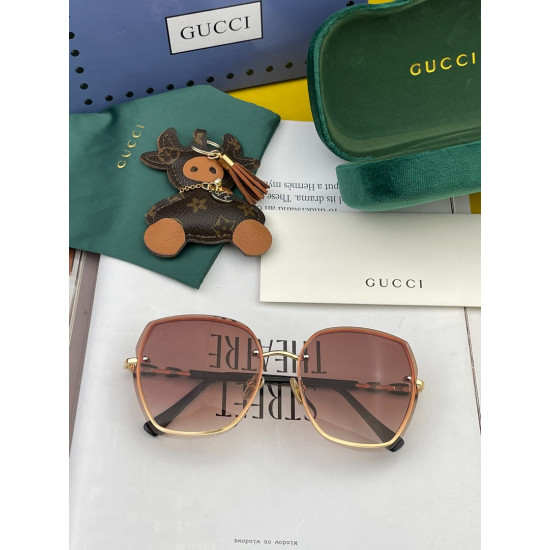 Sunglasses GUCCI G019