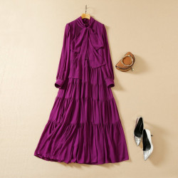 Heavy industry makes a purple dress, elegant, fashionable and generous